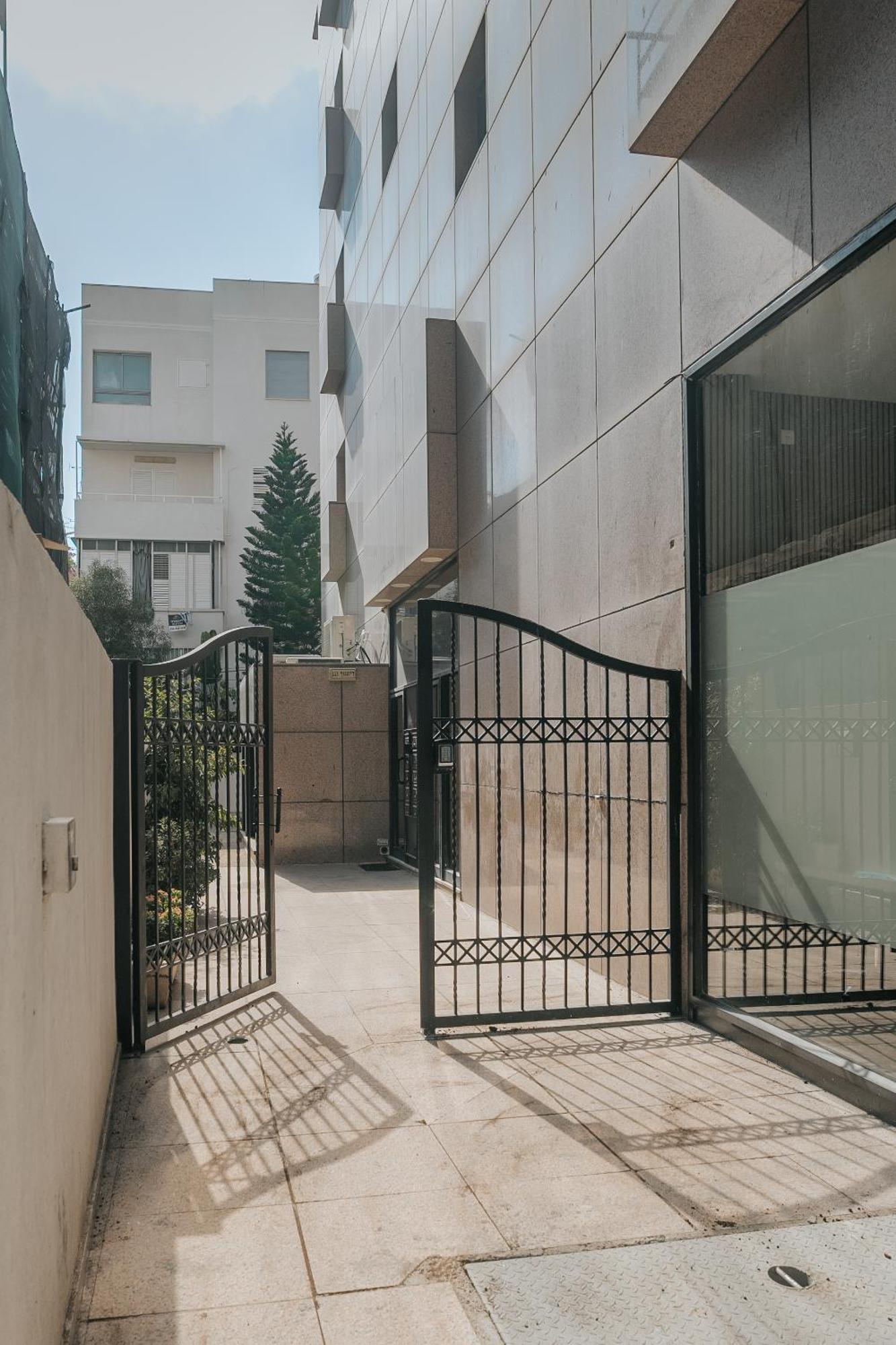Meir Dizengoff Residence With Shelter Тел Авив Екстериор снимка
